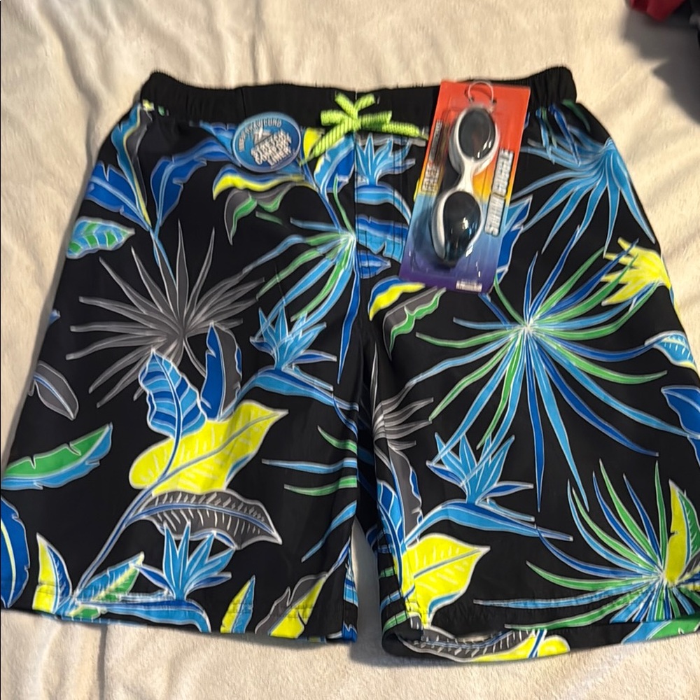 ZeroXposur Tropical Black Swim Shorts with Goggles